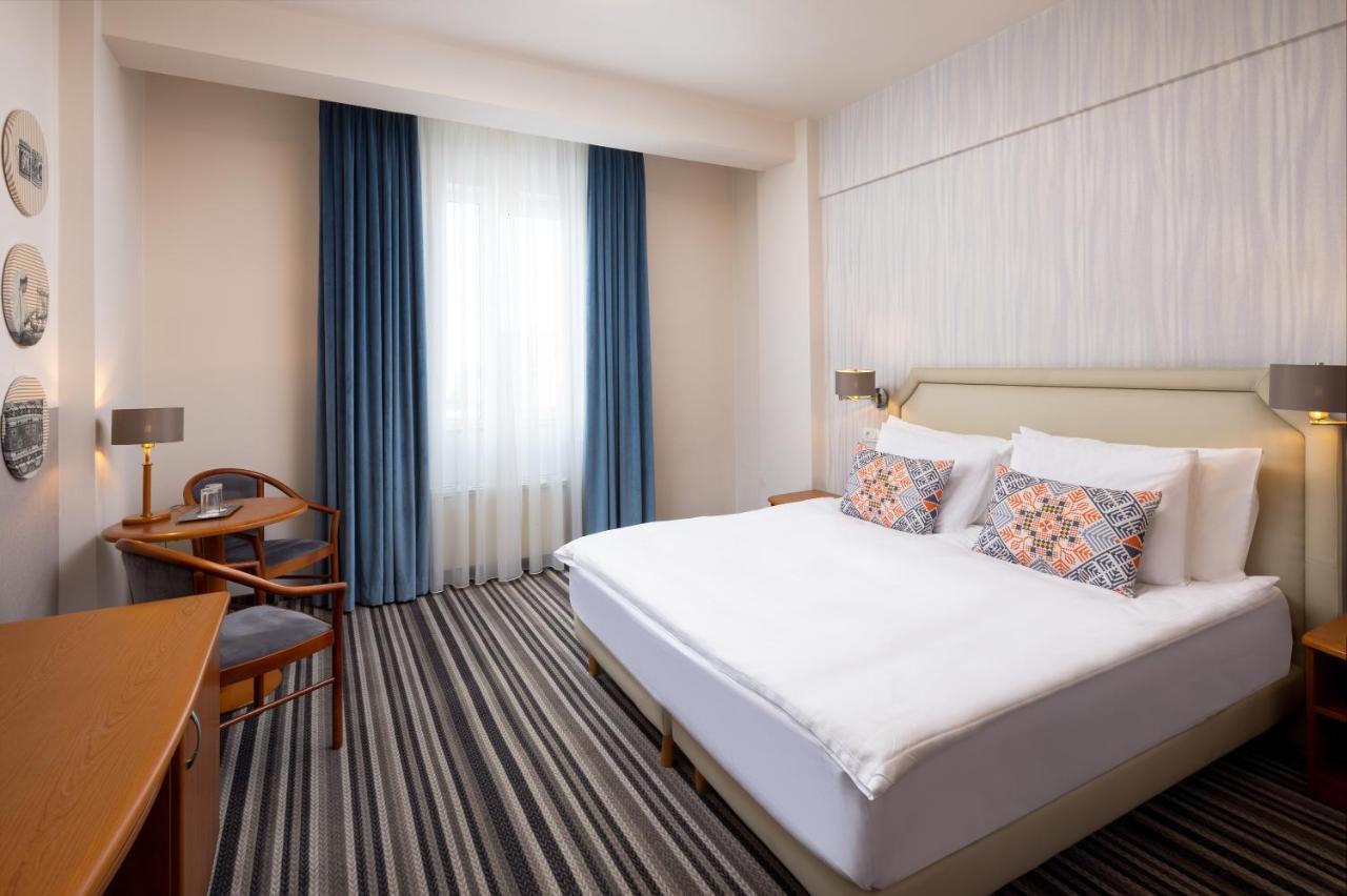 Mercure Sibiu Airport Luaran gambar