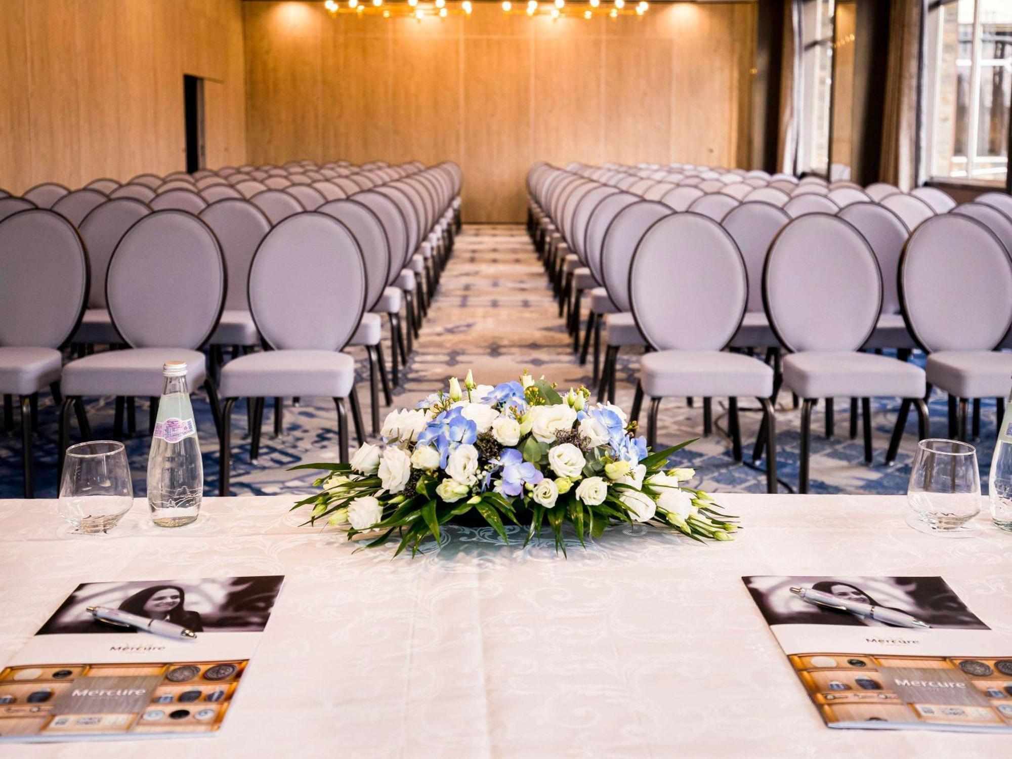 Mercure Sibiu Airport Luaran gambar